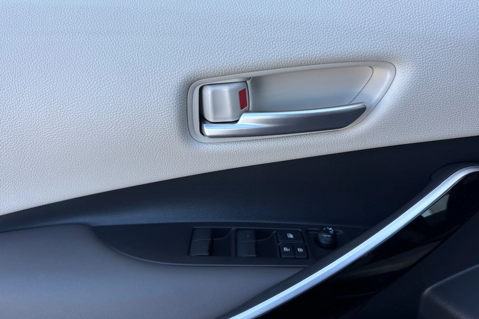 New 2026  Toyota XLE image 9