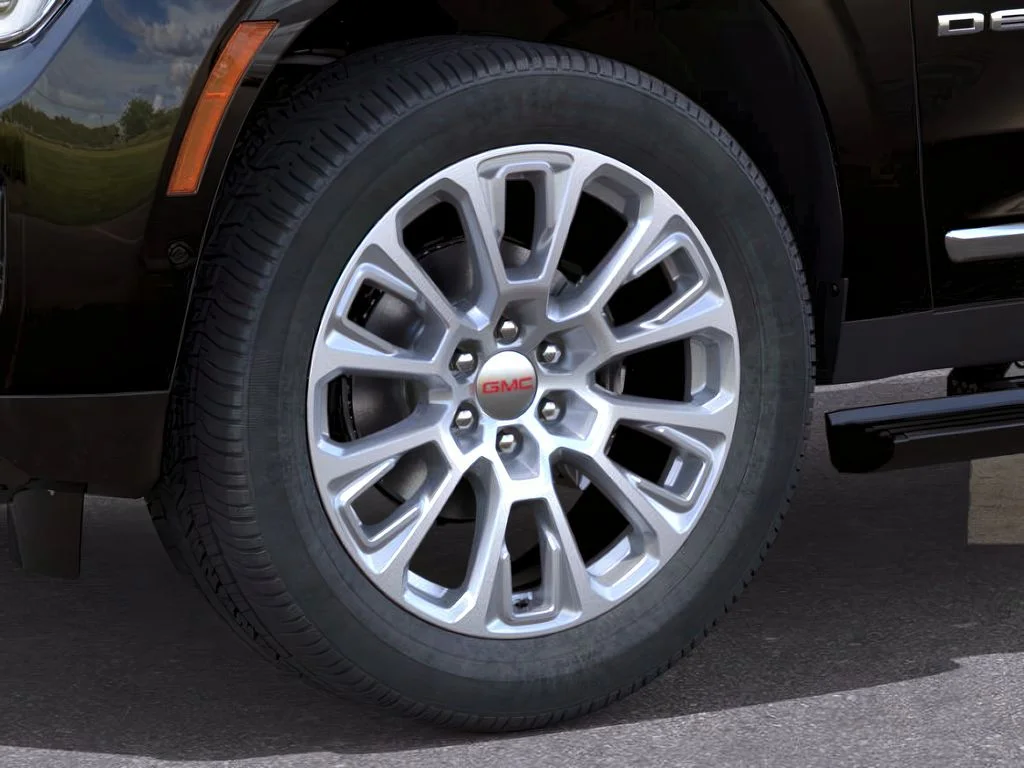 2026 GMC Yukon XL Denali - Photo 12