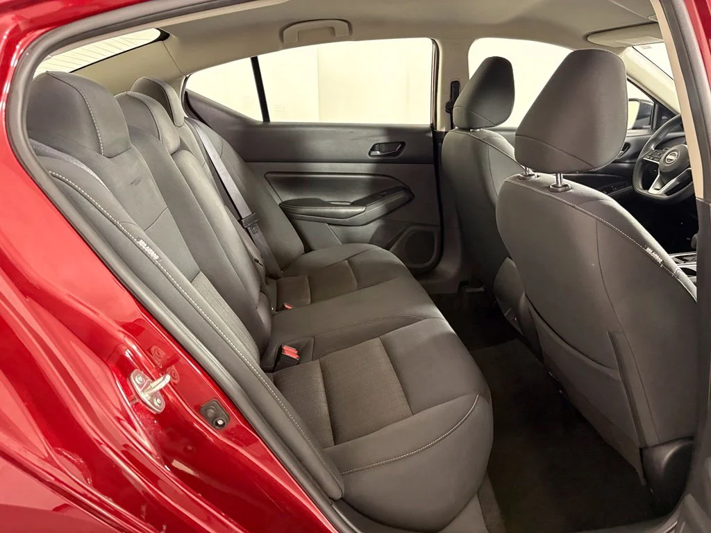 Used 2024 Red Nissan 2.5 SV image 37