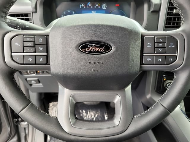 New 2026 Carbonized Gray Metallic Ford XLT image 49