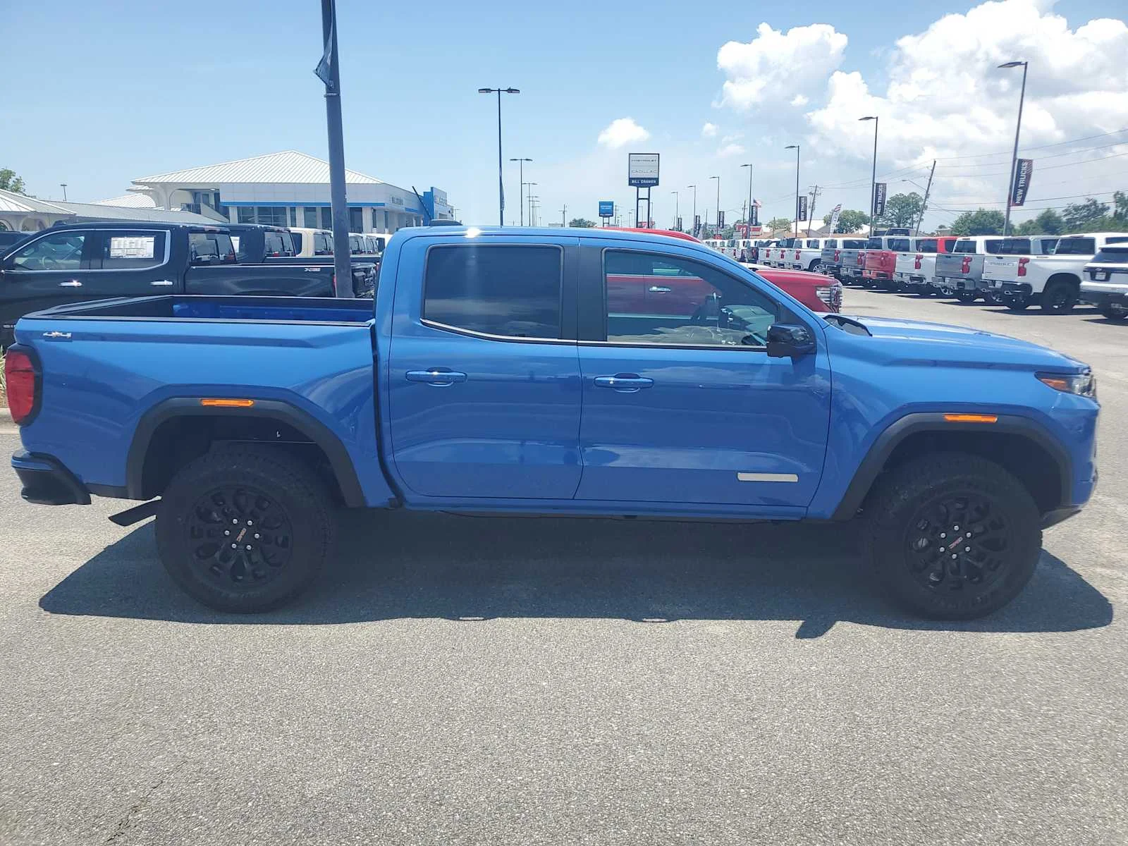 New 2026 Rapids Metallic GMC Elevation image 31