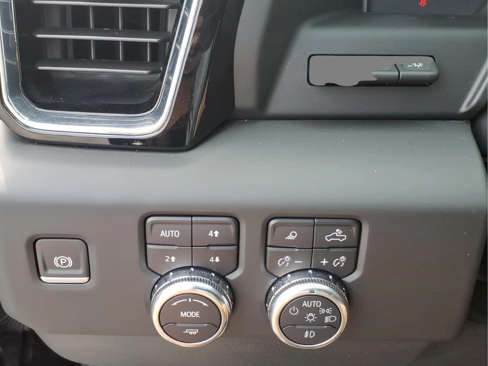 Used 2024 Onyx Black GMC Denali image 19
