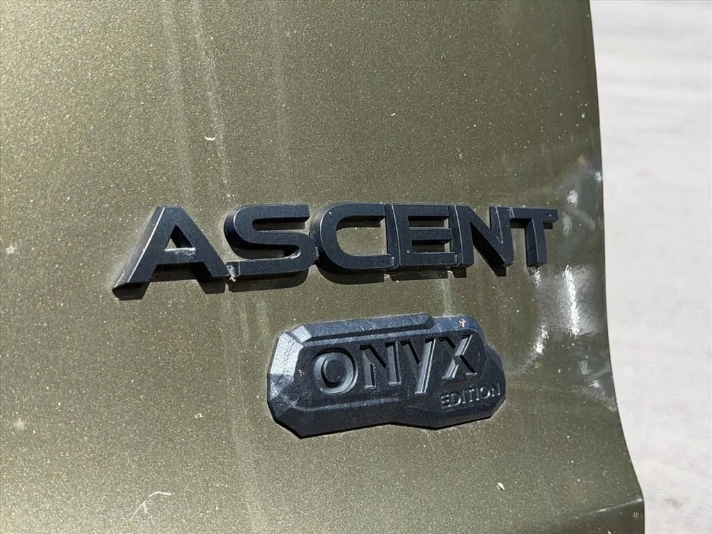 Used 2022 Brown Subaru Onyx Edition image 29