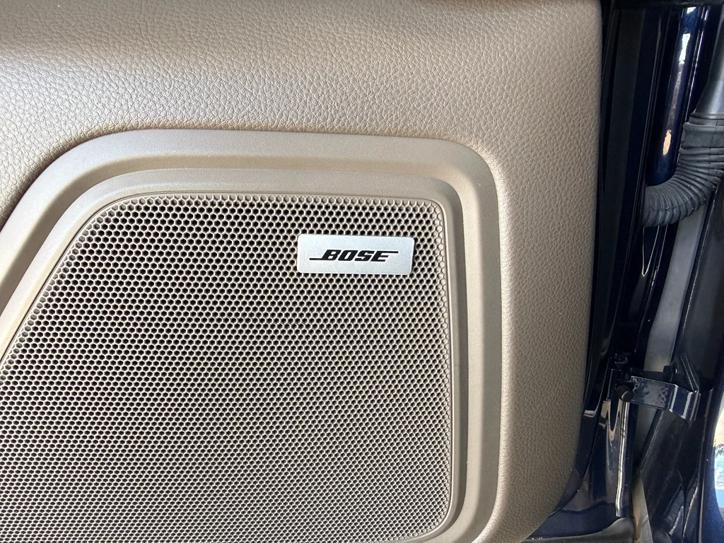 Used 2019 Night Blue Metallic Porsche Base image 11