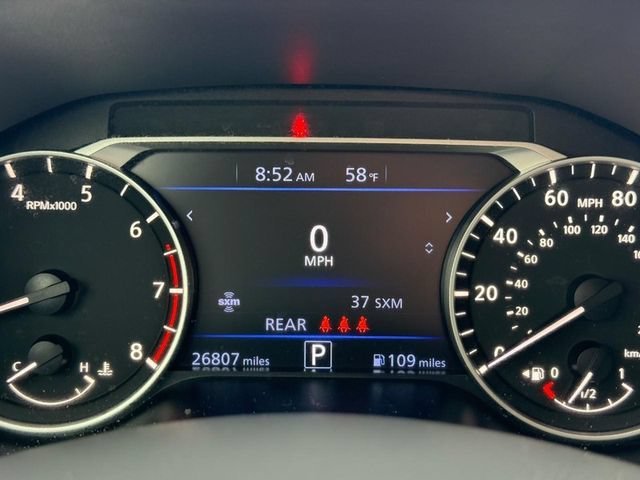 Used 2023 White Nissan SV FWD image 20