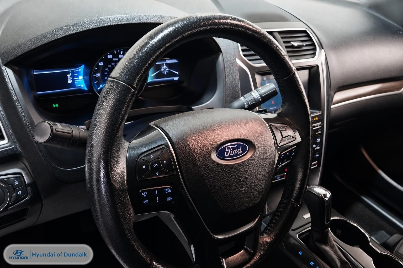 Used 2017 Silver Ford Limited image 9