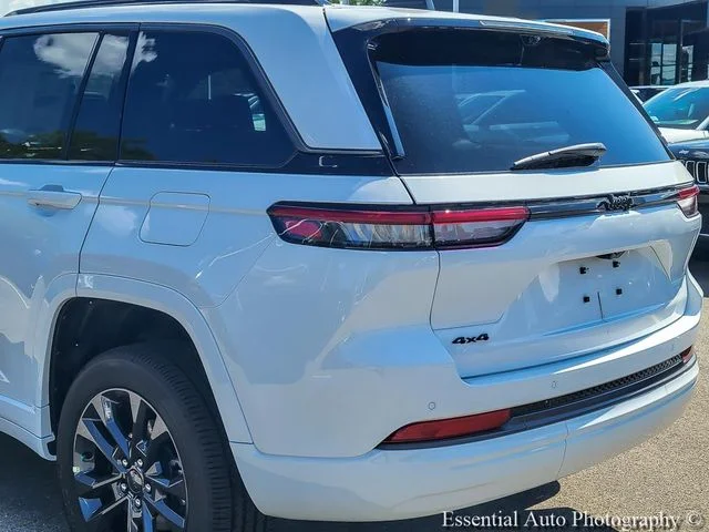 New 2026 Bright White Clearcoat Jeep Limited Reserve image 6
