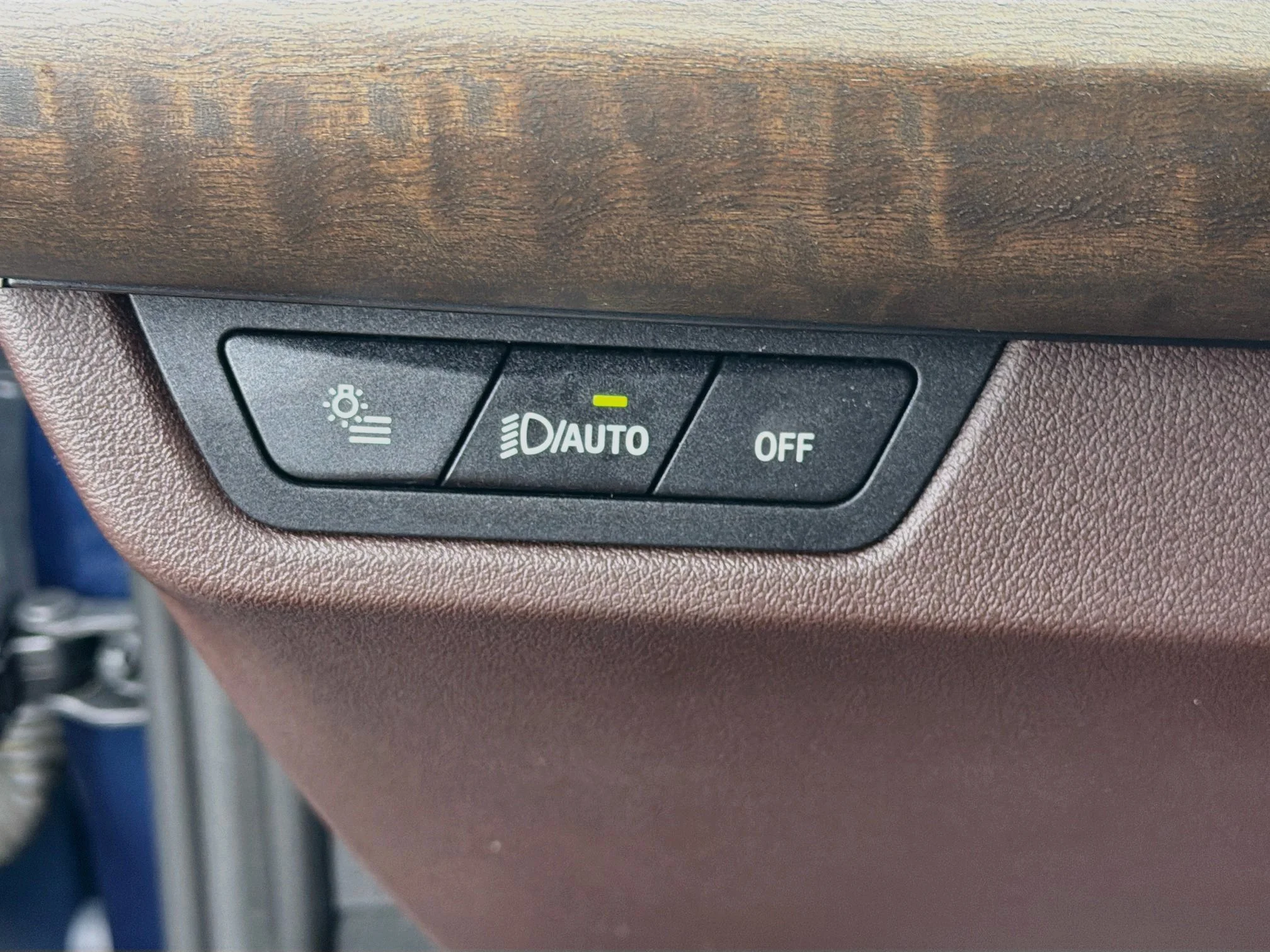 Used 2023 Phytonic Blue Metallic BMW xDrive28i image 35