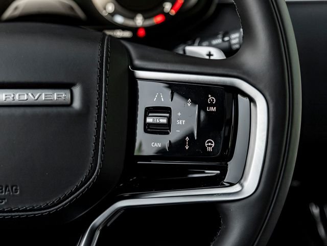 New 2026 Fuji White Land Rover SE image 21