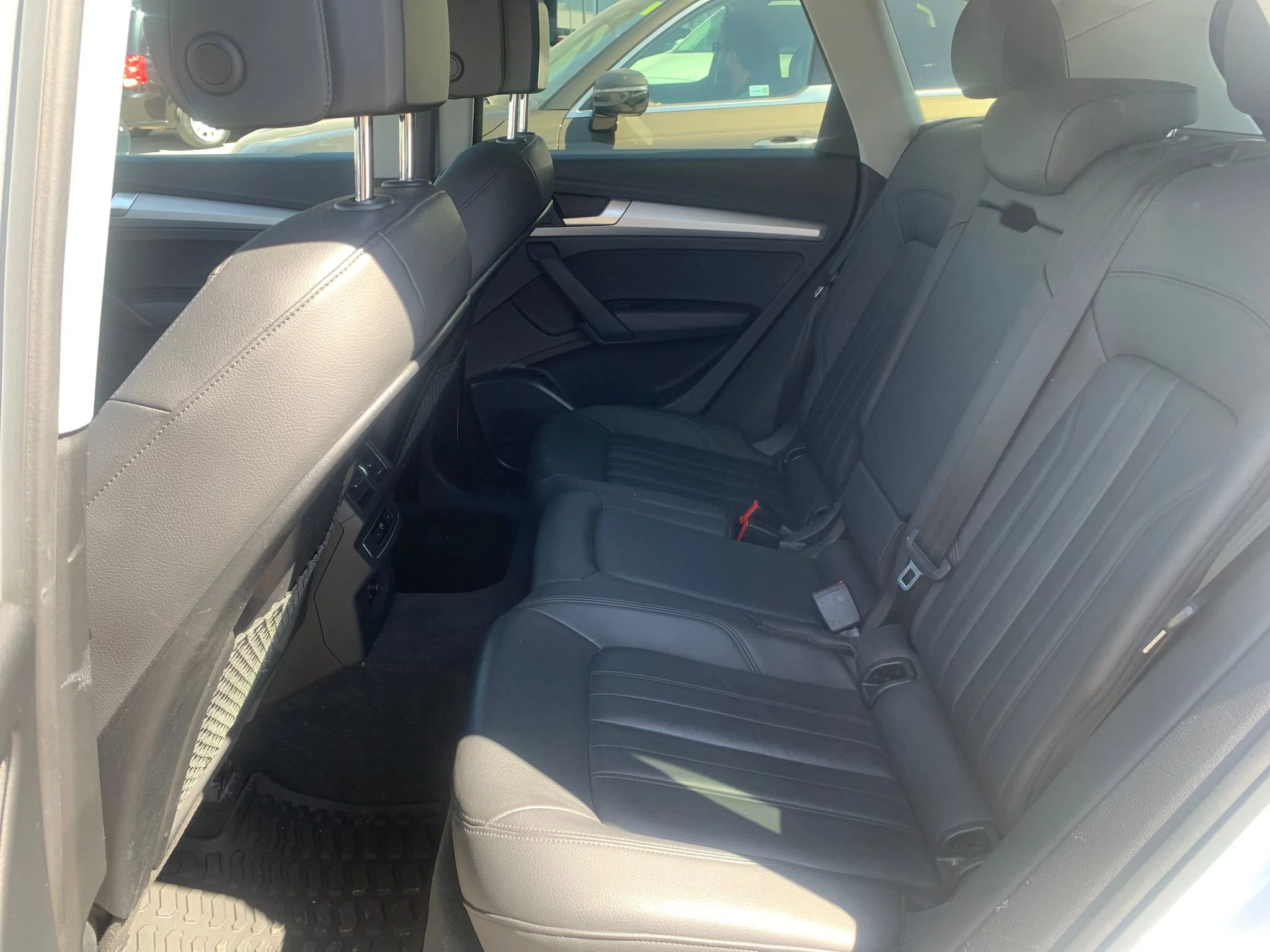 Certified Used 2020 Ibis White Audi Komfort Quattro TFSI AWD*Htd Leather | Htd Wheel | Memory Seats | Park Assist | Apple CarPlay image 6