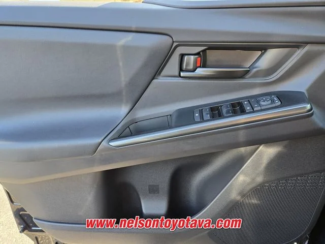 2026 Toyota bZ XLE - Photo 15