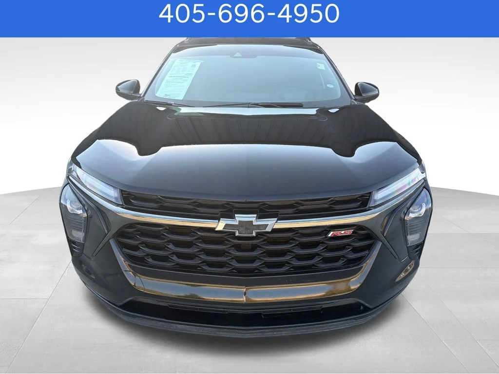 Pre-Owned 2024 Chevrolet Trax 2RS