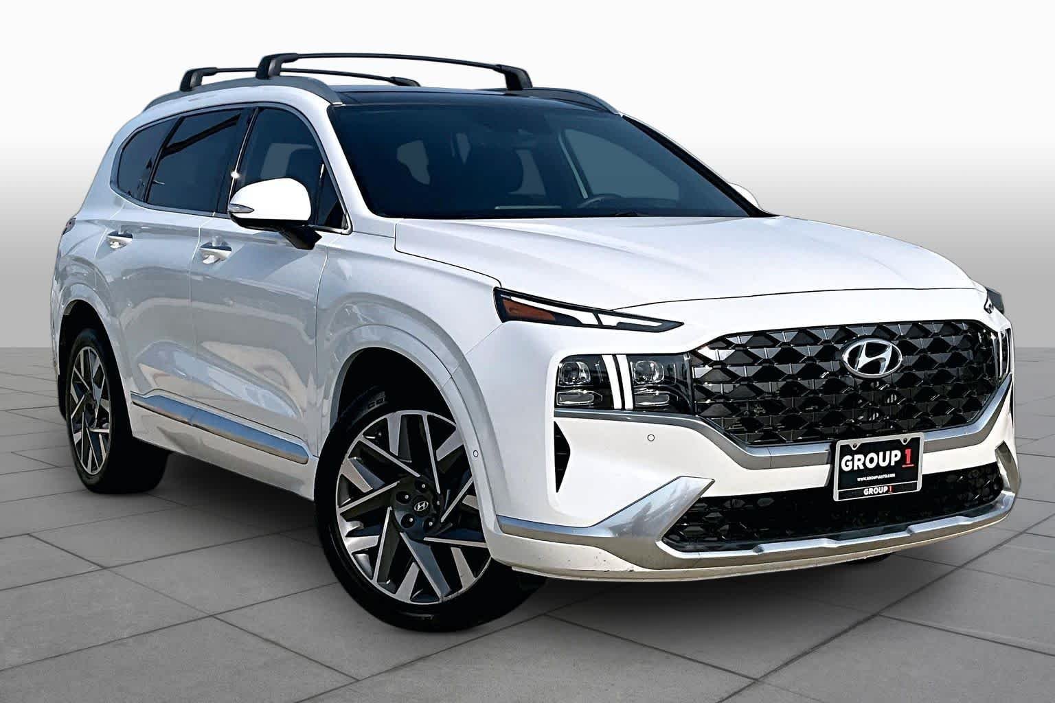 Certified Used 2022 Quartz White Hyundai Calligraphy image 3