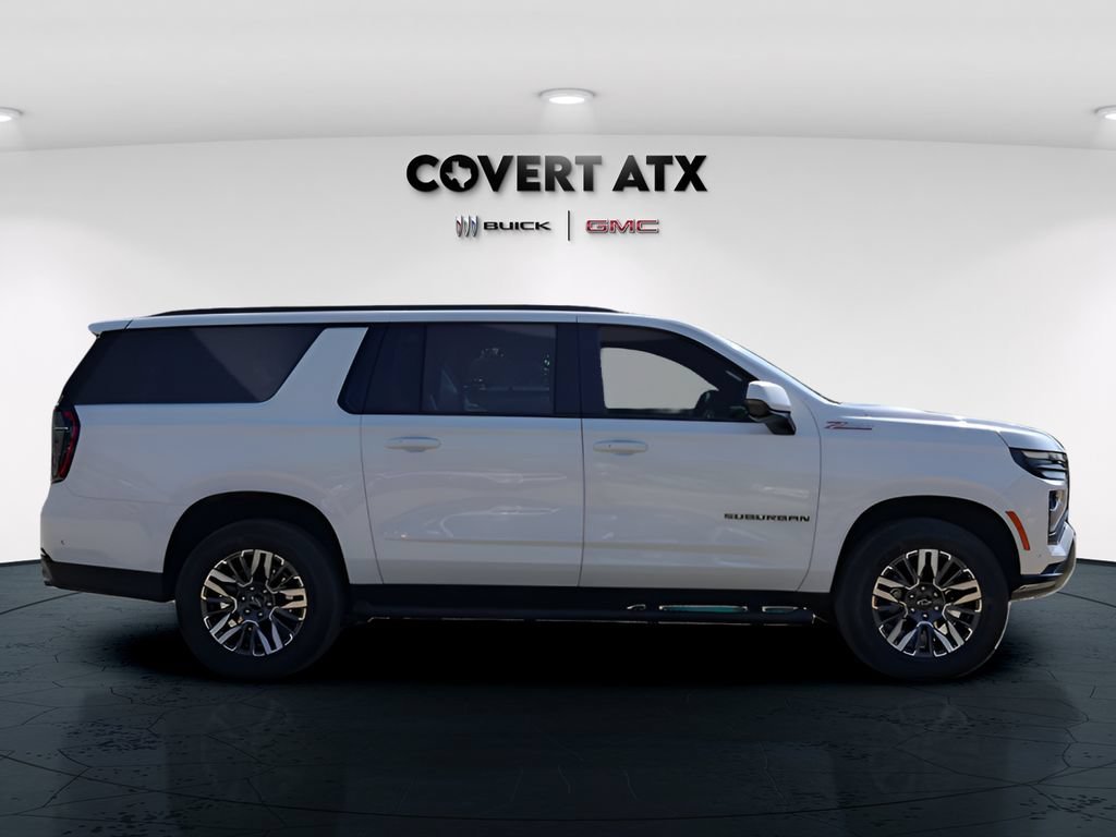 2026 Chevrolet Suburban Z71 - Photo 8
