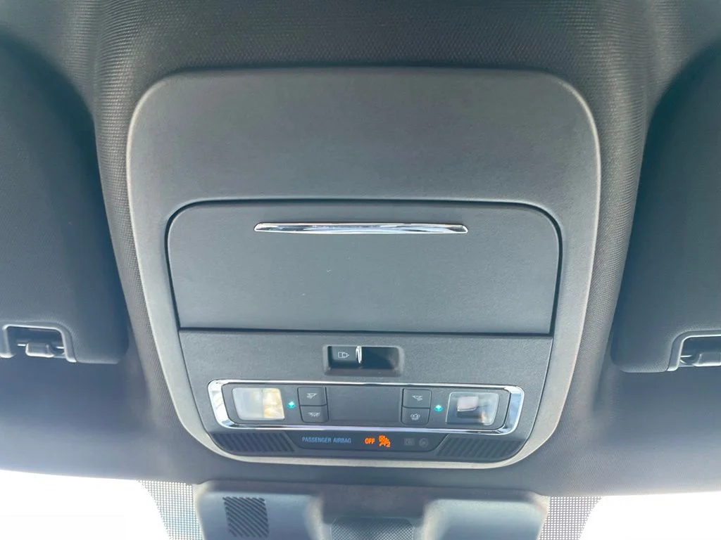 New 2026 Carbonized Gray Metallic Ford Lariat® image 27