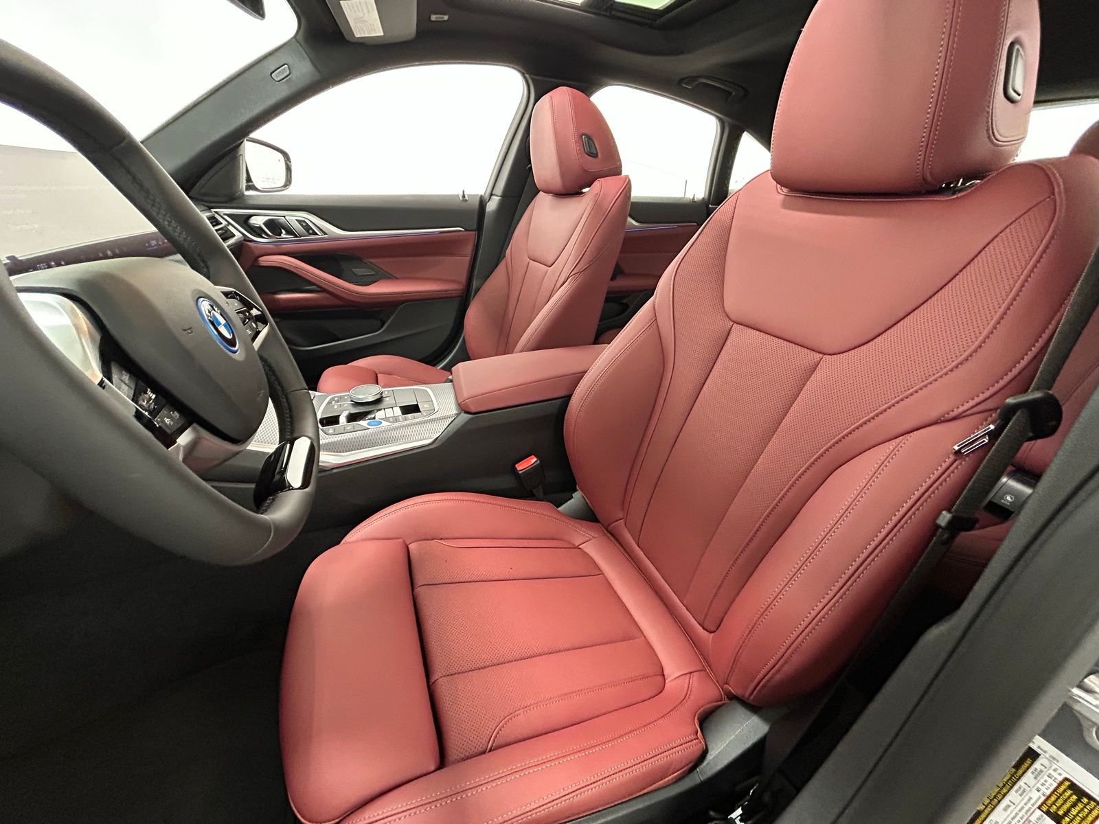 New 2026 Skyscraper Grey Metallic BMW xDrive40 image 52