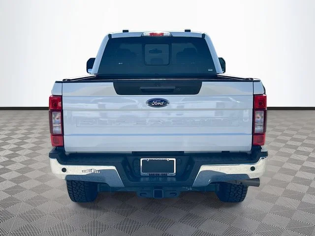 Used 2020 White Ford Lariat image 6