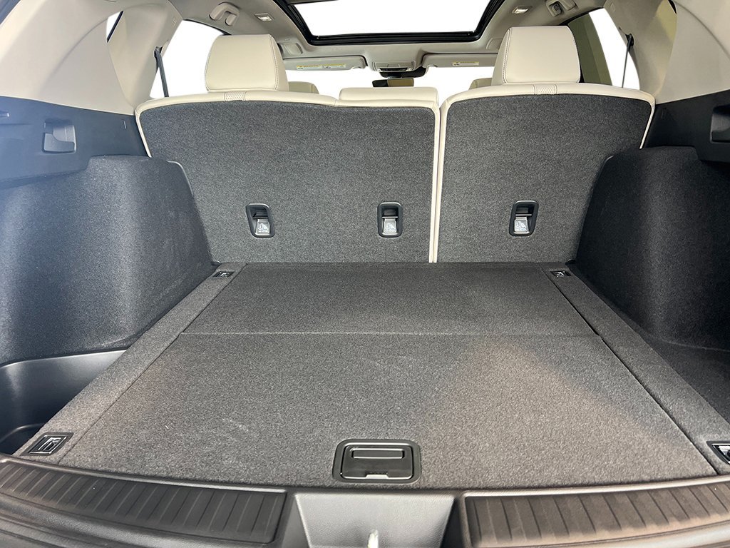 New 2026 Majestic Black Pearl Acura w/Technology Package image 32