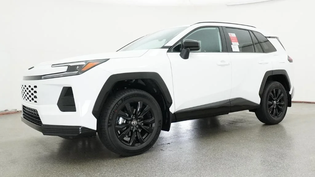 New 2026 Ice Cap Toyota SE image 20