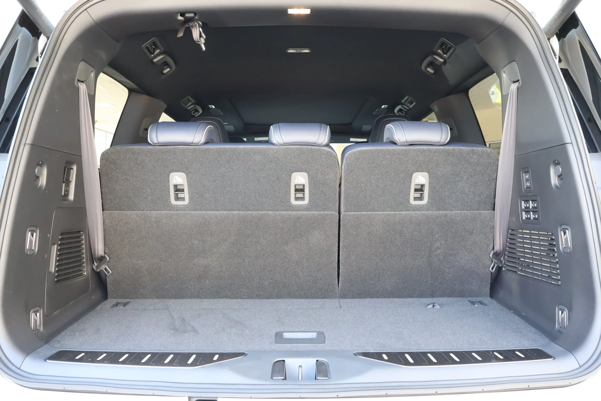 2026 INFINITI QX80 Sport - Photo 19