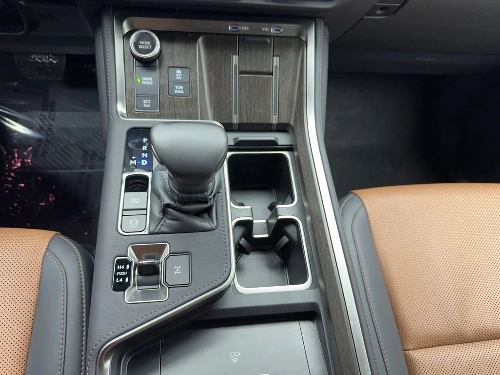 Used 2025 Blue Lexus 550 Premium+ image 34
