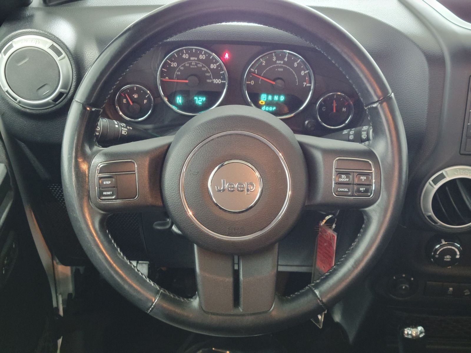 Used 2012 White Jeep Unlimited Sahara image 20