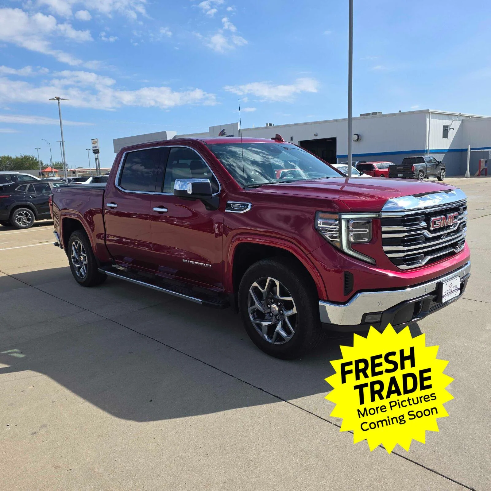 Used 2022 Cayenne Red Tintcoat GMC SLT image 2