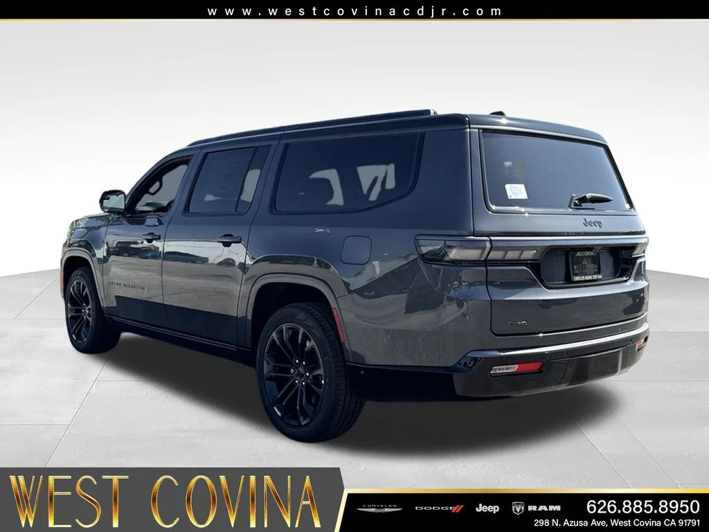 New 2026 Baltic Gray Metallic Clearcoat Jeep Summit Reserve image 11