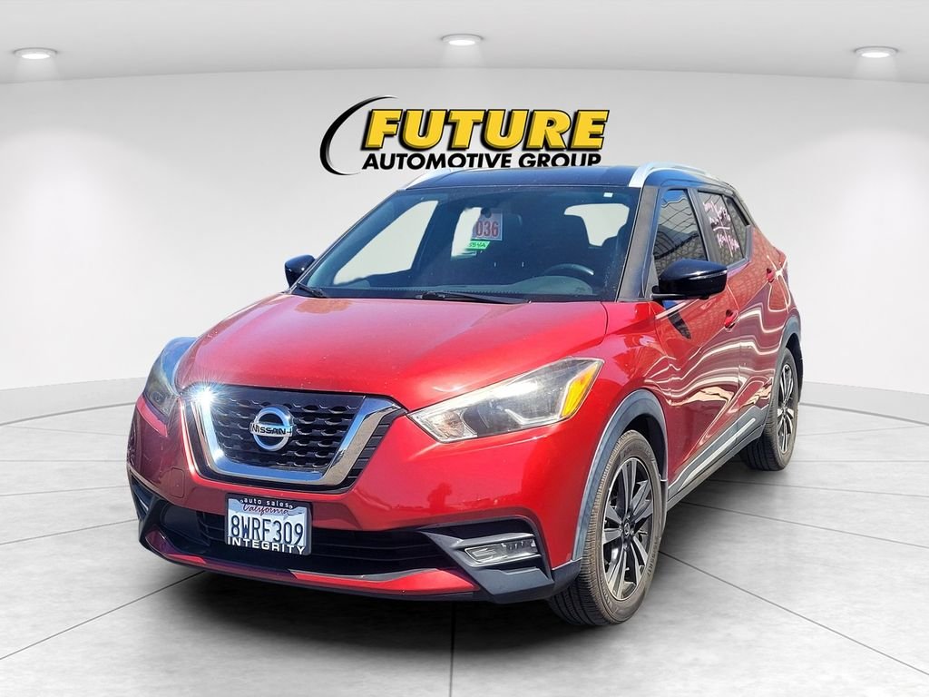 Used 2019 Red Nissan SR image 3