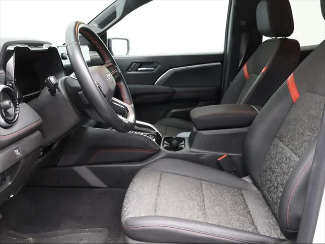 Used 2023 Summit White Chevrolet Z71 image 8