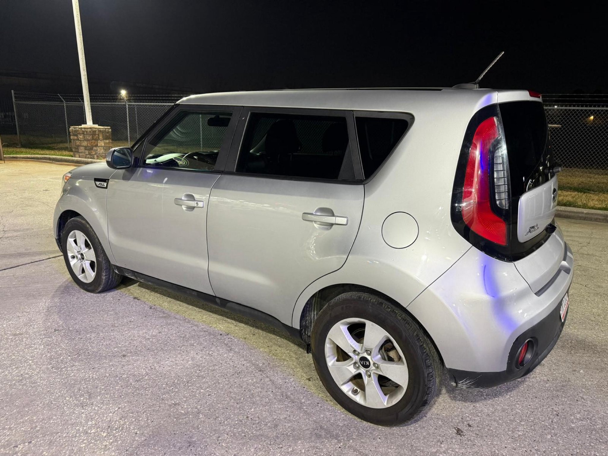 Used 2018 Bright Silver Kia Base image 9