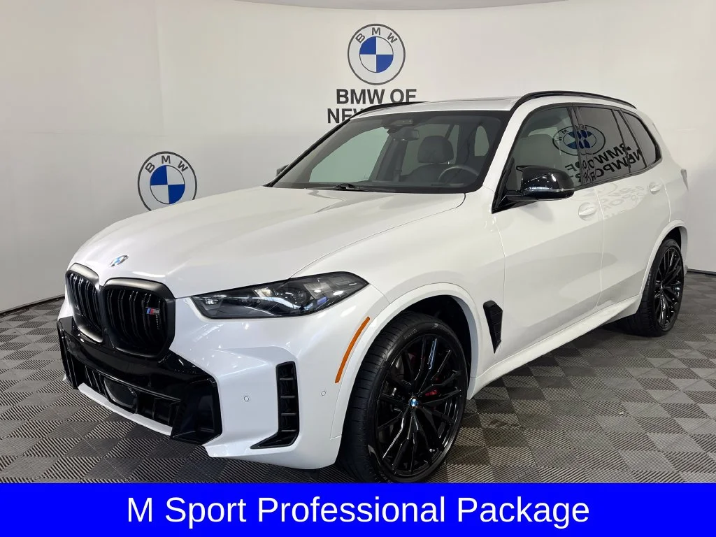Certified Used 2025 White Metallic BMW M60i image 3