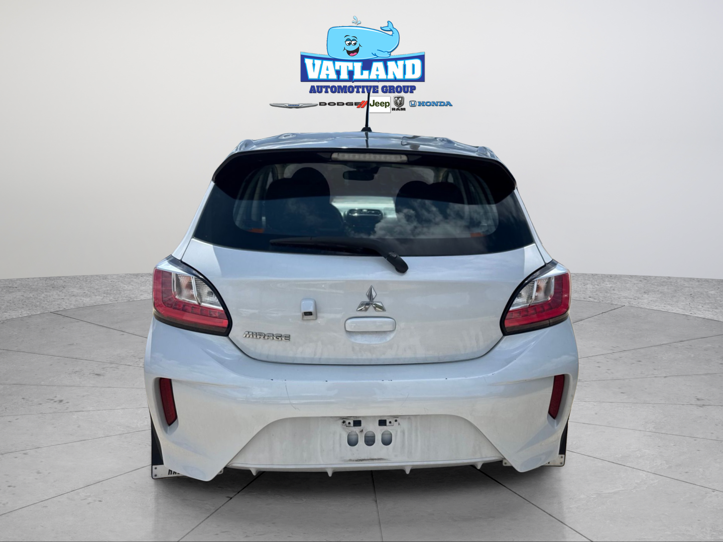 Used 2023  Mitsubishi Black Edition image 4