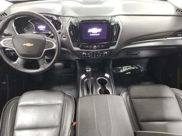 Used 2020 Iridescent Pearl Tricoat Chevrolet High Country image 26