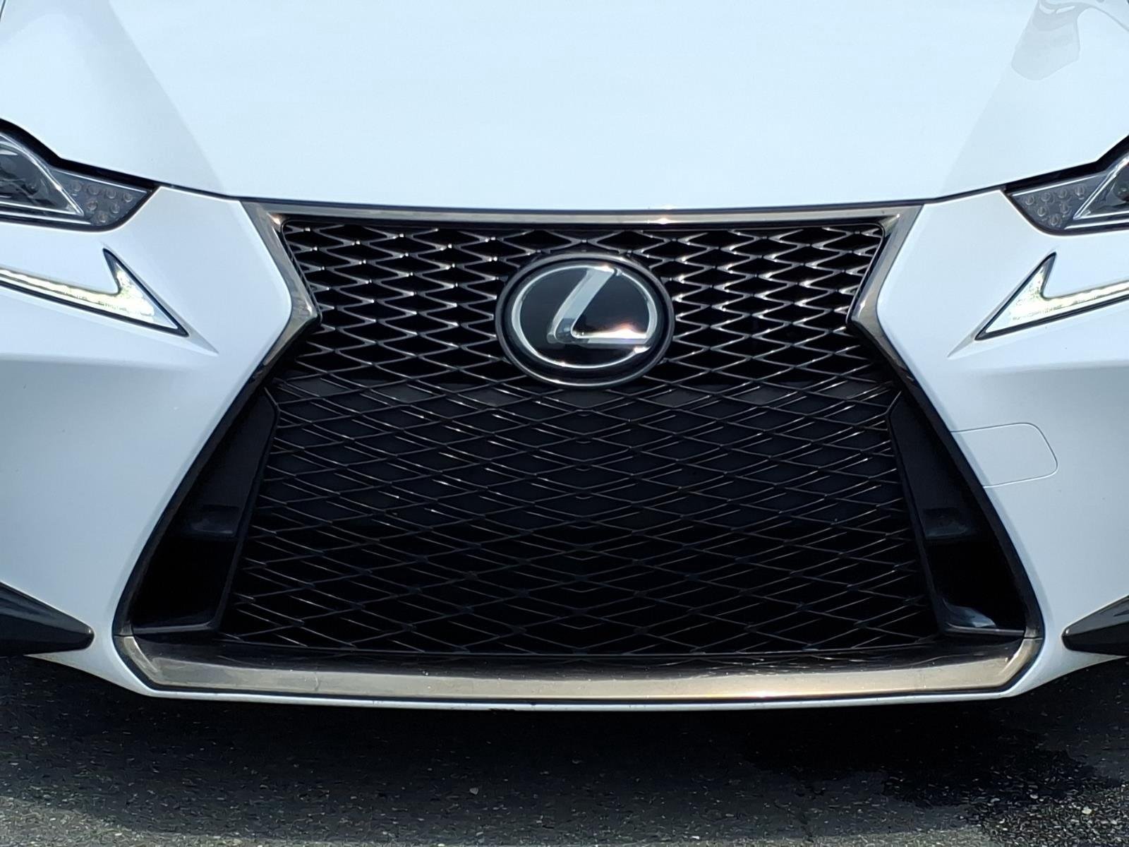 Used 2019 Ultra White Lexus IS 350 F SPORT image 15