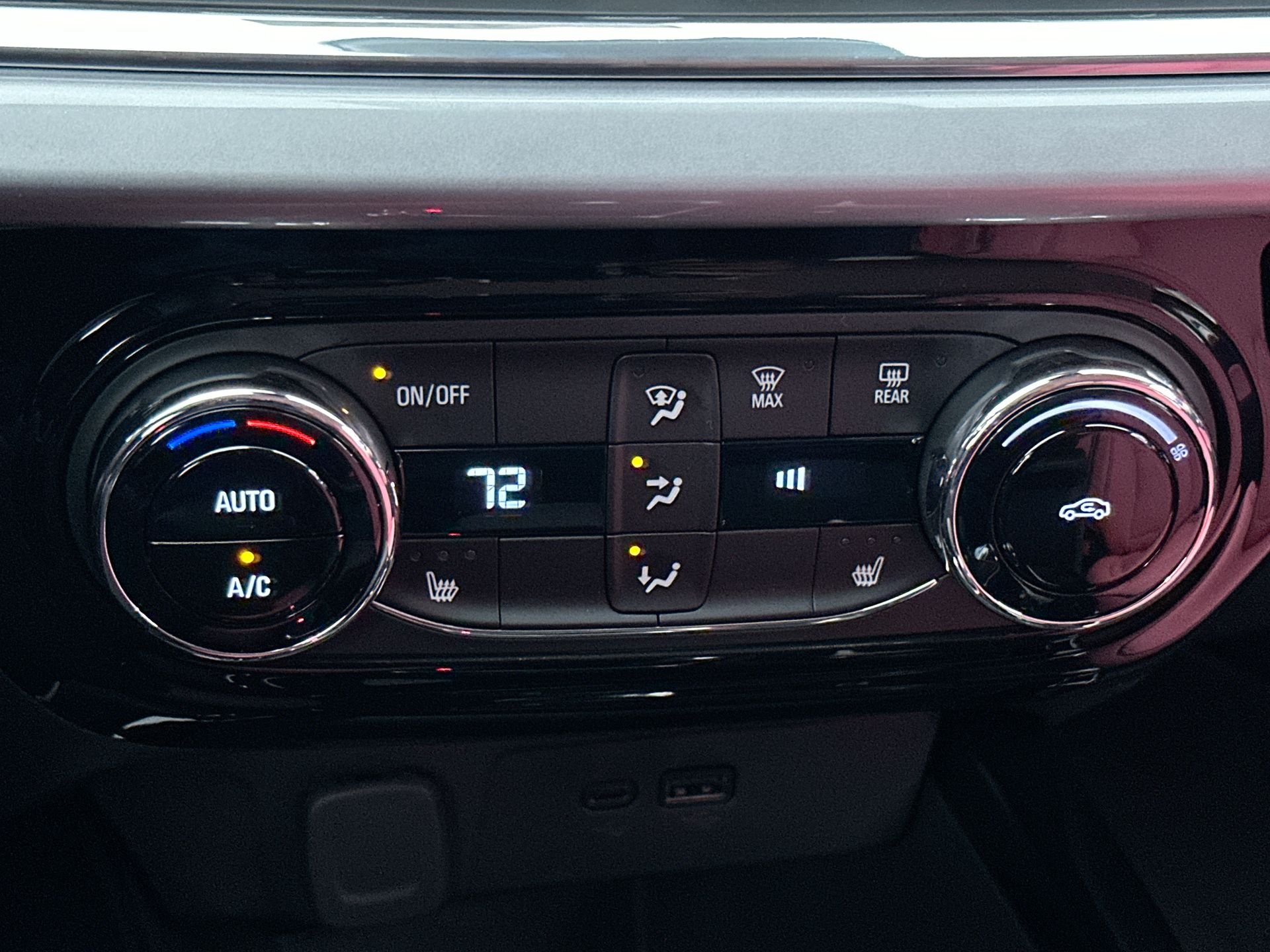 New 2026 Summit White Chevrolet LT image 71