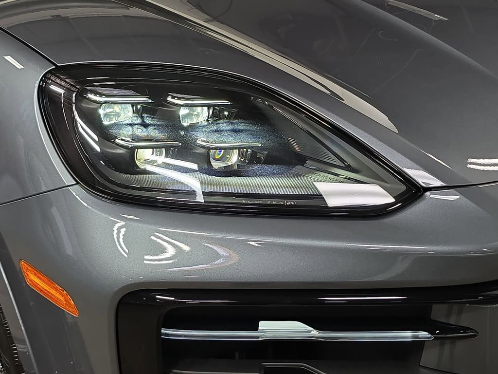 New 2026 Vanadium Grey Metallic Porsche S image 12