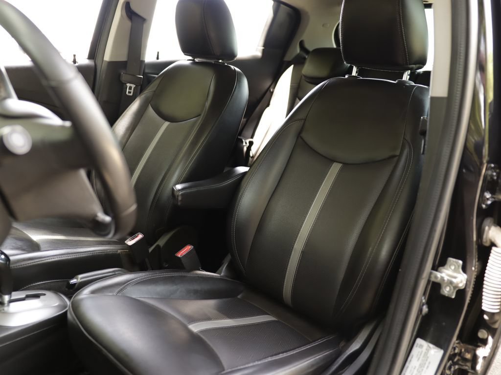 Used 2021 (Metallic paint.) Chevrolet ACTIV image 20