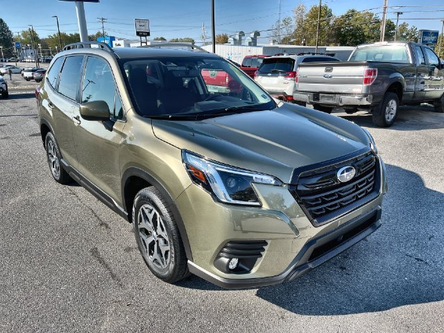 Used 2024 Brown Subaru Premium image 18