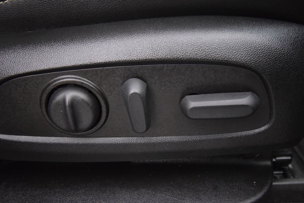 Used 2023 Sterling Gray Metallic Chevrolet LT Leather image 26