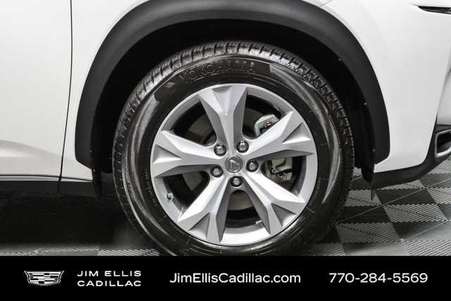 Used 2017 -select- Lexus NX 300h image 37