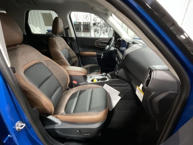 Used 2025 Velocity Blue Metallic Ford Outer Banks image 29