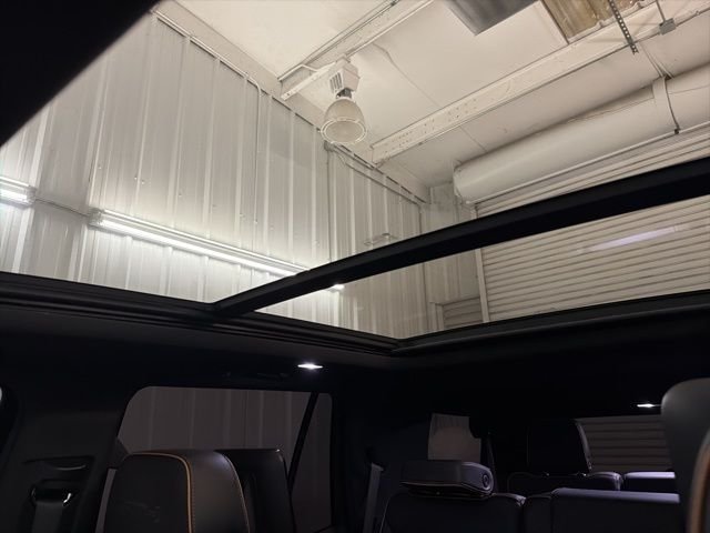 2021 GMC Yukon AT4 - Photo 37
