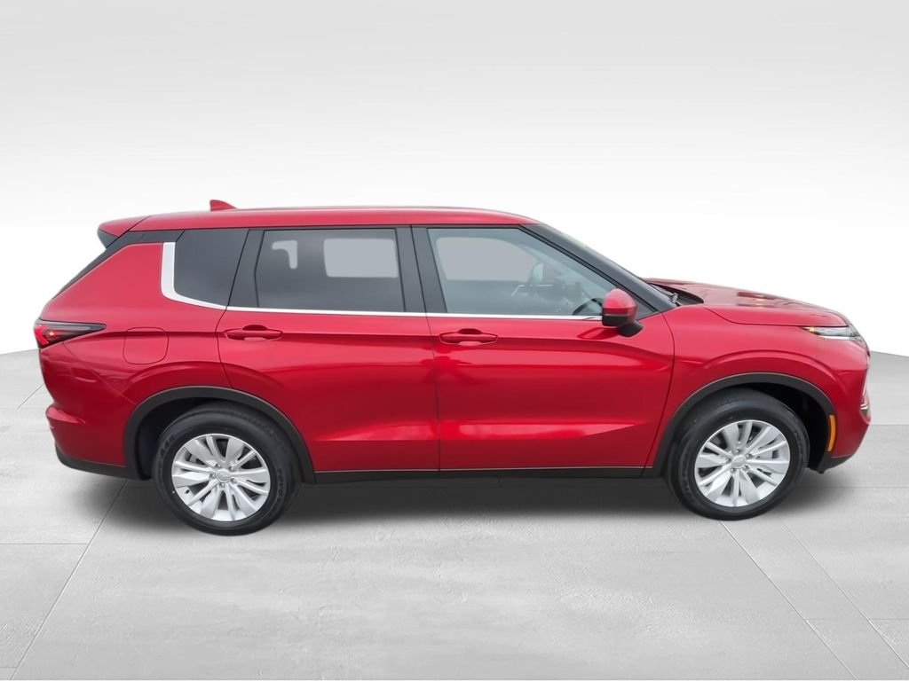 New 2026 Red Mitsubishi ES 1.5T 2WD image 9
