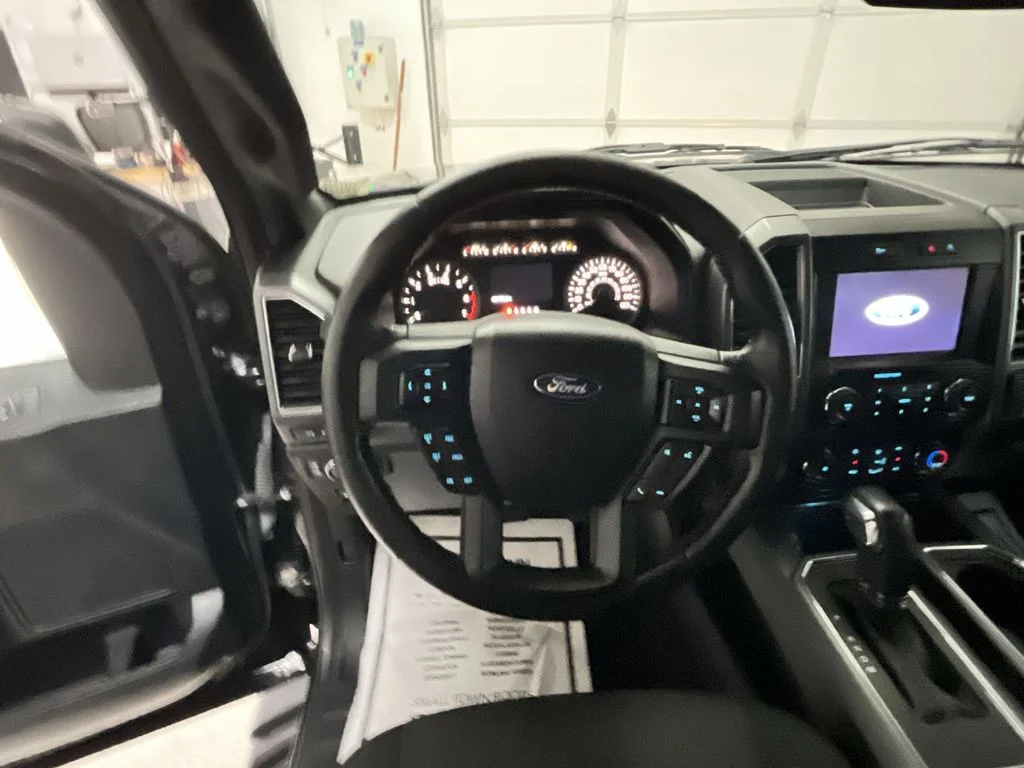 Used 2020 Black Ford  image 18