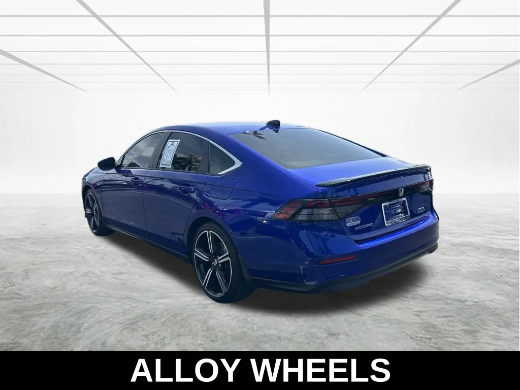 Used 2024 Blue Honda Sport image 7
