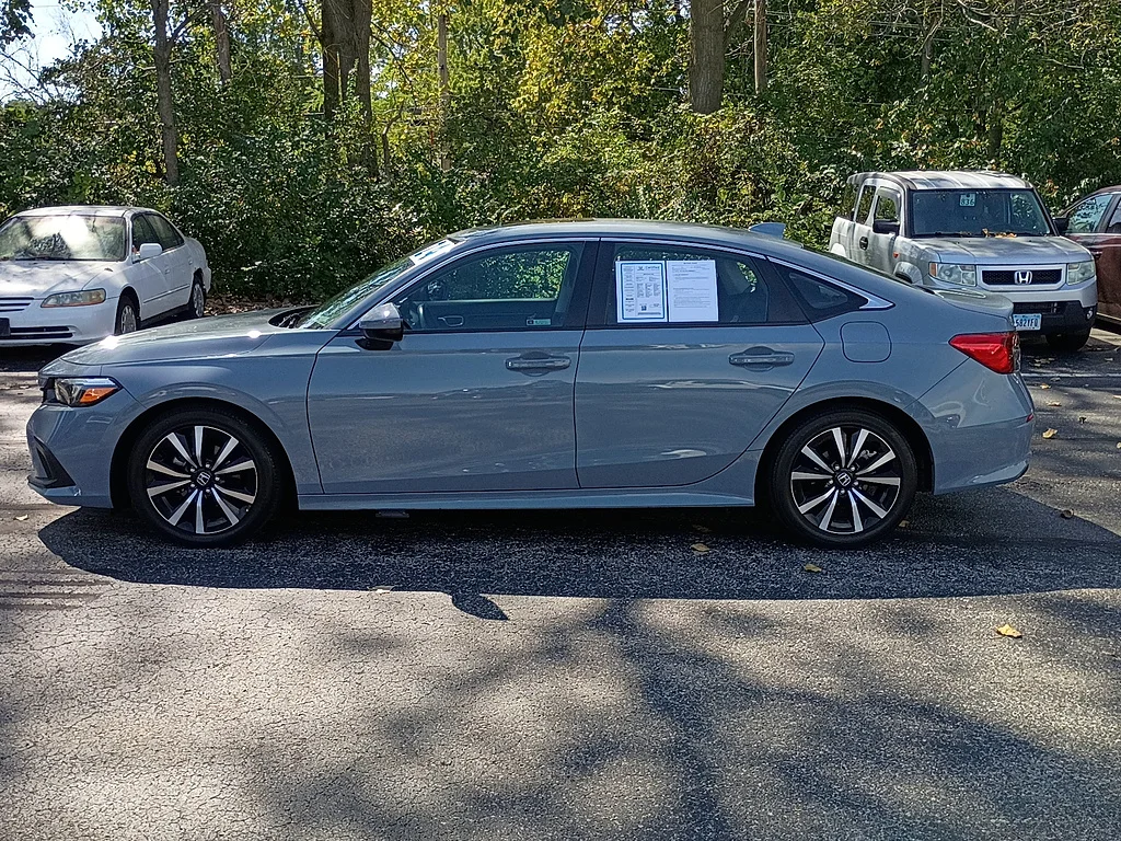 Certified Used 2024 Sonic Gray Pearl Honda EX image 6