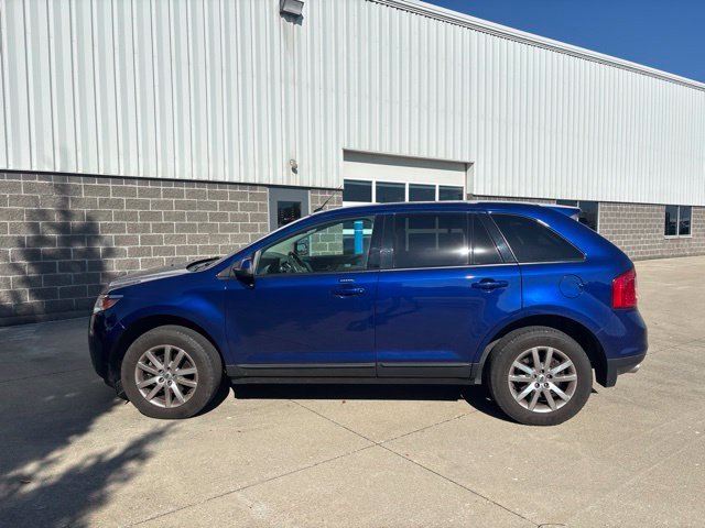Used 2014 Blue Ford SEL image 9