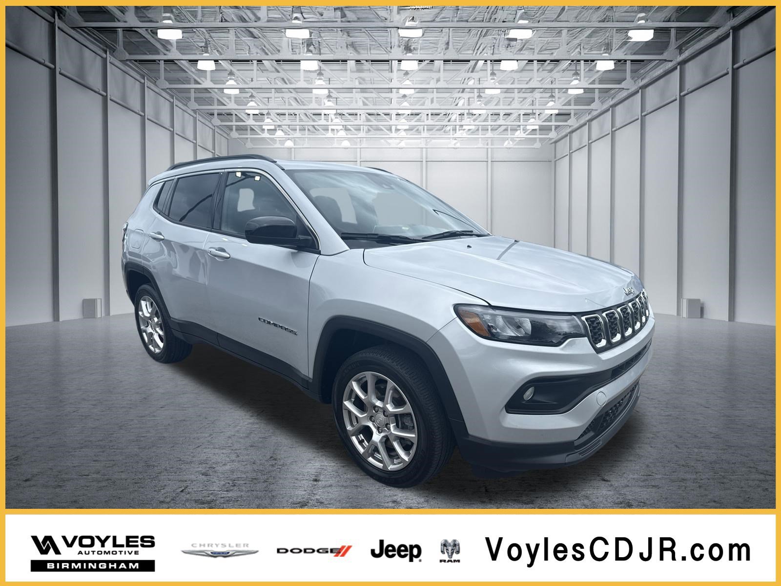 2024 Jeep Compass Latitude Lux 4X4's photo