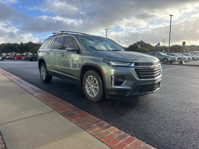 Used 2022 Gray Chevrolet LT image 3